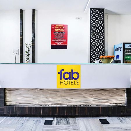 Fabexpress Raj Tourist Hotel Nashik Exterior foto
